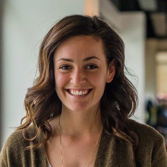 Meet your Posher, Katie - Picture 1 of 1